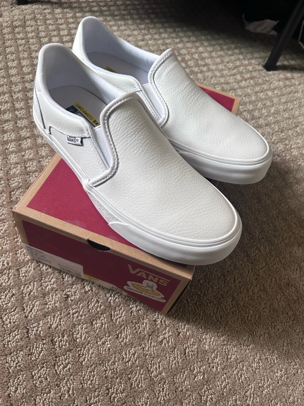 Vans Asher Deluxe White Leather Classic Slip-On 9